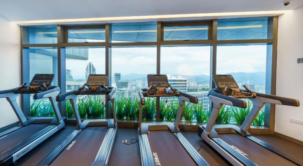 eaton serviced suite klcc