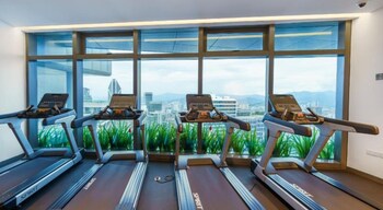 eaton serviced suite klcc