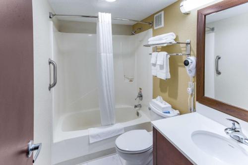 Quality Inn & Suites,New York>>Clinton,3 star
