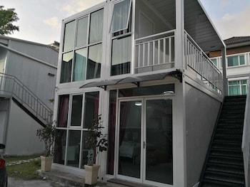 vale pine titiwangsa cabin retreats
