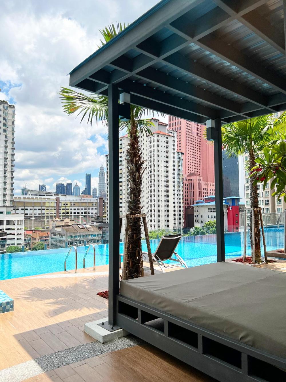 near lrt titiwangsa new tr residence 3b3r 6 pax