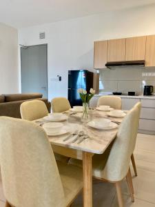 near lrt titiwangsa new tr residence 3b3r 6 pax