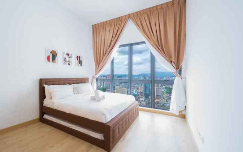 greystone colony klcc