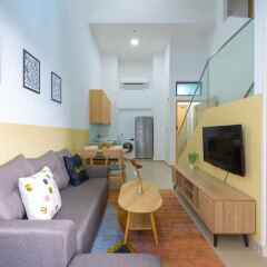 greystone colony klcc