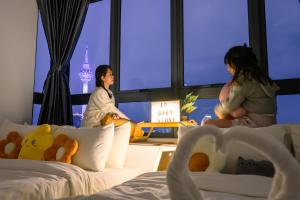 greystone colony klcc