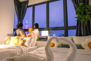 greystone colony klcc