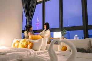 greystone colony klcc