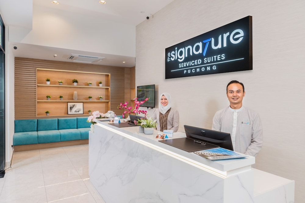 the signature serviced suites puchong