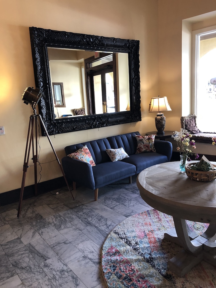 sonora inn