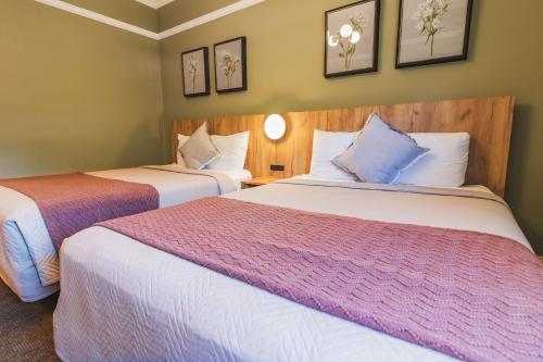 Sonora Inn,Sonoma>>Columbia,4 star