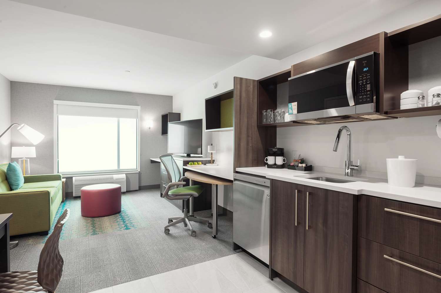 home2 suites by hilton quebec city