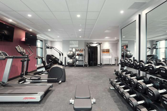 home2 suites by hilton quebec city