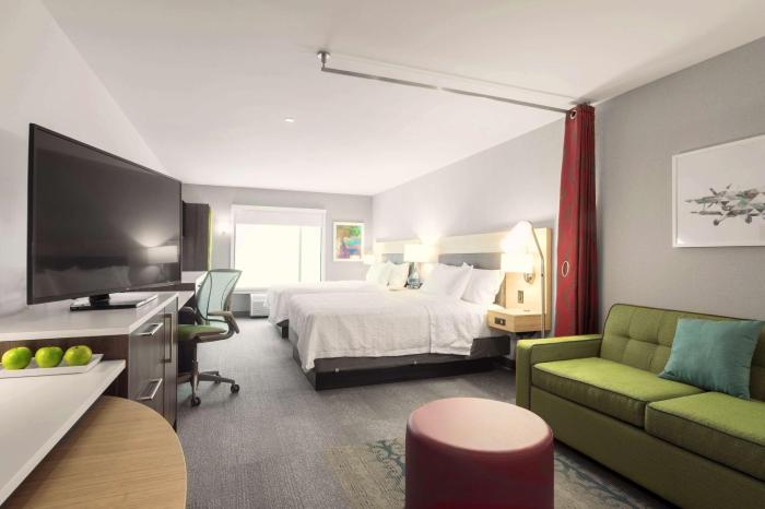 home2 suites by hilton quebec city