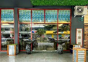 eman cottage kip sentral klia1 and klia2