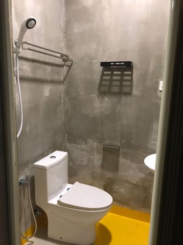 eman cottage kip sentral klia1 and klia2