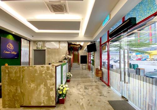 eman cottage kip sentral klia1 and klia2