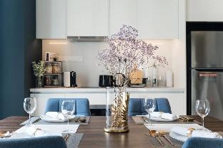 wifi 100mbps 5min walk to pavillion netflix 2pool