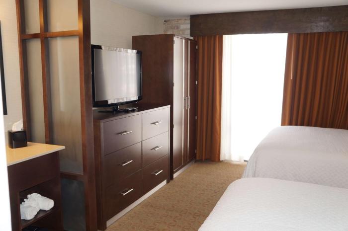 embassy suites corpus christi