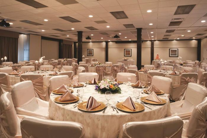 embassy suites corpus christi