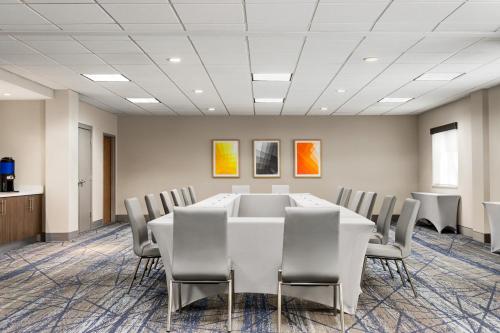holiday inn express hotel and suites birmingham irondale east by ihg