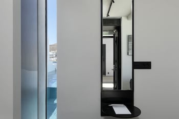 cubic hotel