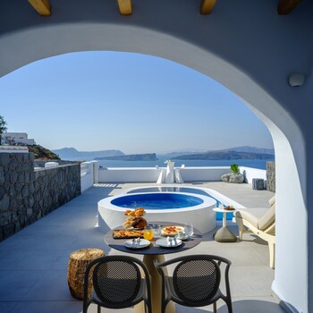 acro blue luxury villas
