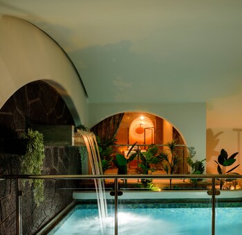 acro blue luxury villas