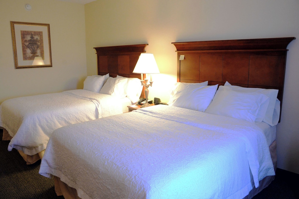 hampton inn and suites birmingham pelham i 65
