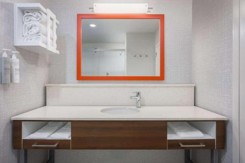 hampton inn and suites birmingham pelham i 65