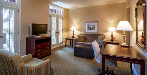 hampton inn and suites birmingham downtown tutwiler