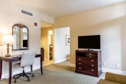 hampton inn and suites birmingham downtown tutwiler