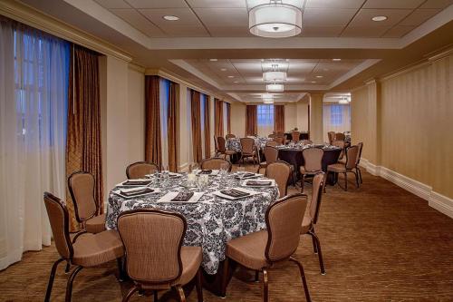 hampton inn and suites birmingham downtown tutwiler