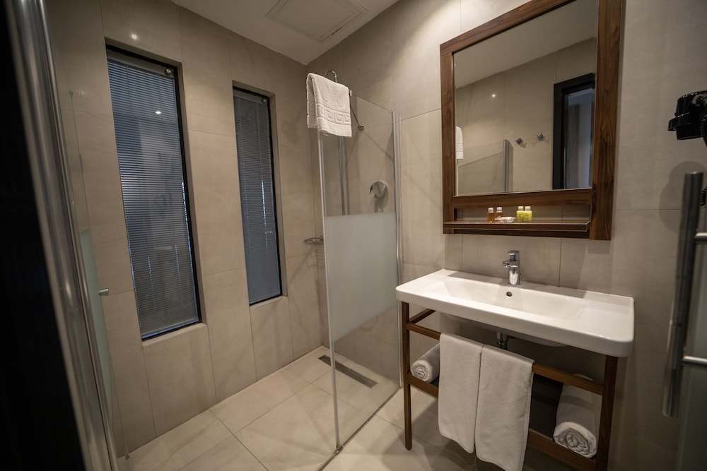 seven for life thermal hotel