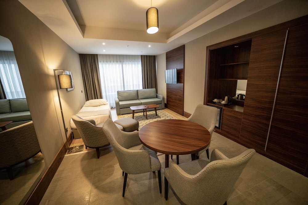 seven for life thermal hotel