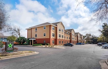 extended stay america suites pensacola university mall