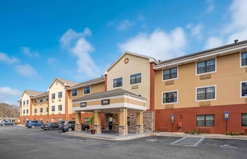 extended stay america suites pensacola university mall
