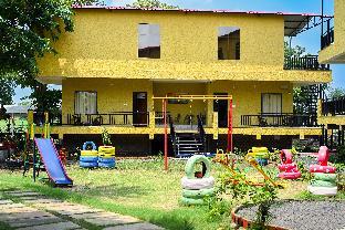 tgi insignia resort and villas