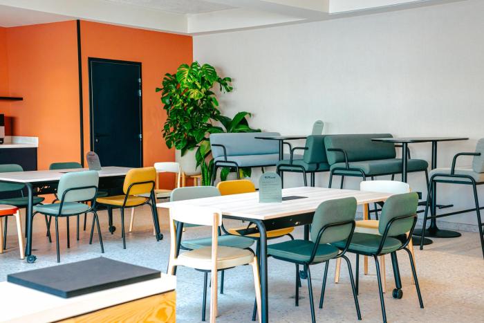 kyriad marseille palais des congres velodrome