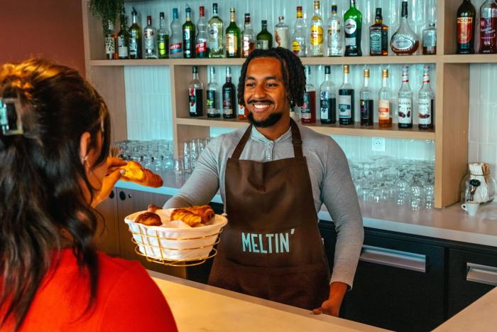 kyriad marseille palais des congres velodrome