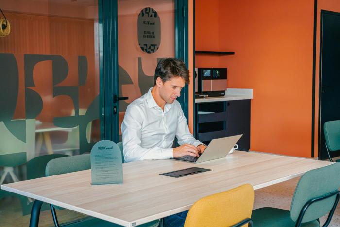 kyriad marseille palais des congres velodrome