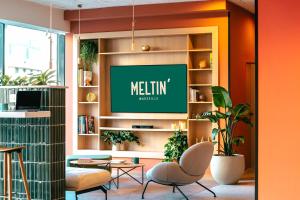 kyriad marseille palais des congres velodrome