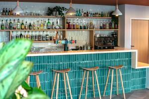 kyriad marseille palais des congres velodrome