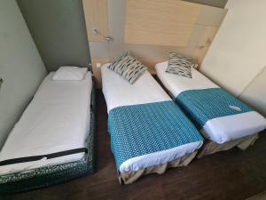 kyriad marseille palais des congres velodrome