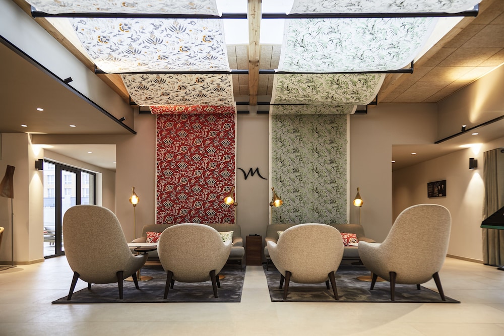 mercure avignon gare tgv