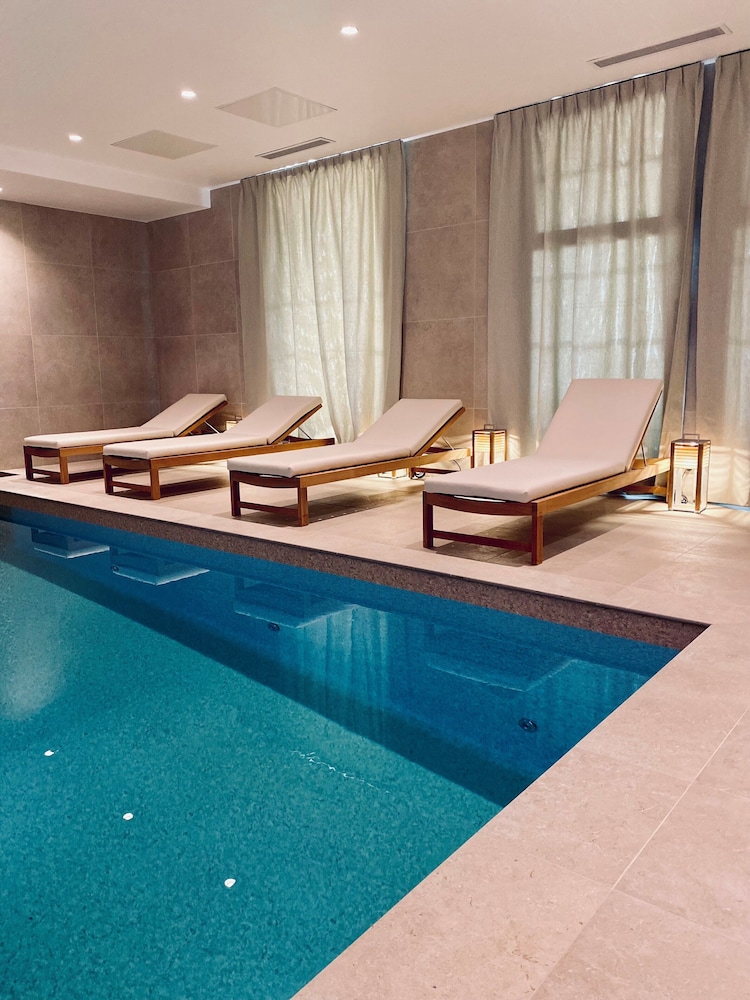 mercure avignon gare tgv