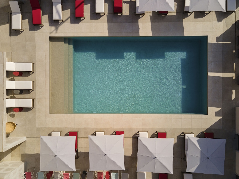 Mercure Avignon Gare Tgv,Montfavet>>Avignon,4 star