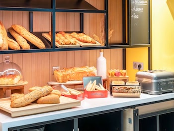 mercure avignon gare tgv