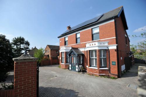 beechurst serviced apartments