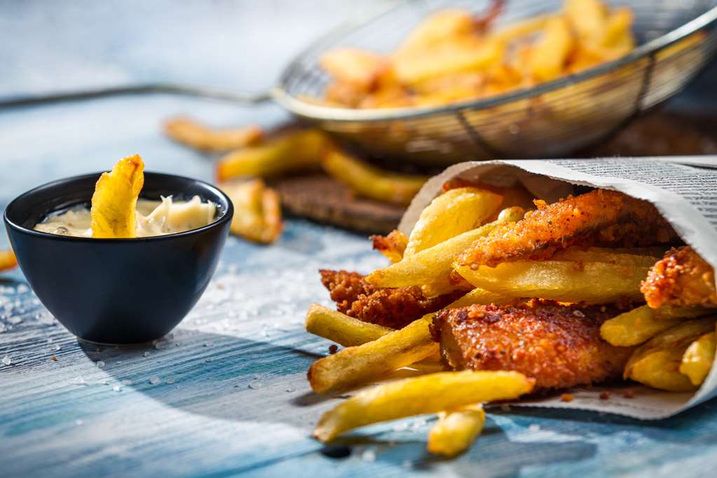 kyriad marseille vitrolles aeroport