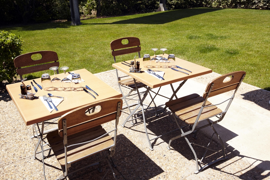 kyriad marseille vitrolles aeroport